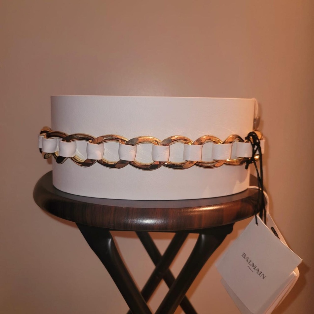 Balmain White with Embellished Gold Chain Waist Belt size 34